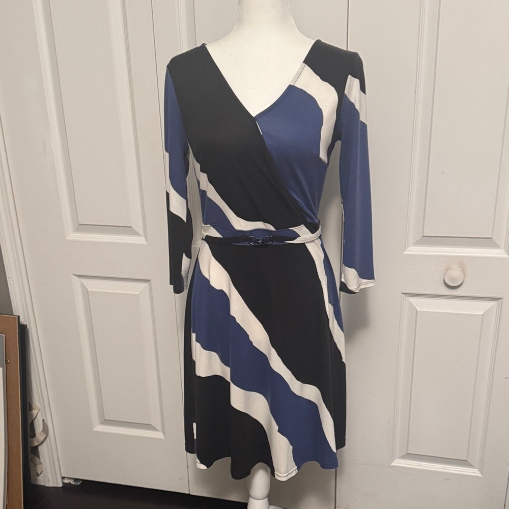 Ann Taylor Blue and Black Long Sleeve Dress
